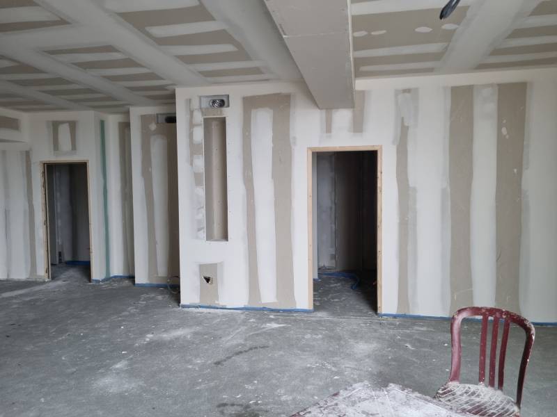 Travaux de plâtrerie par la pose de cloisons à Bordeaux 