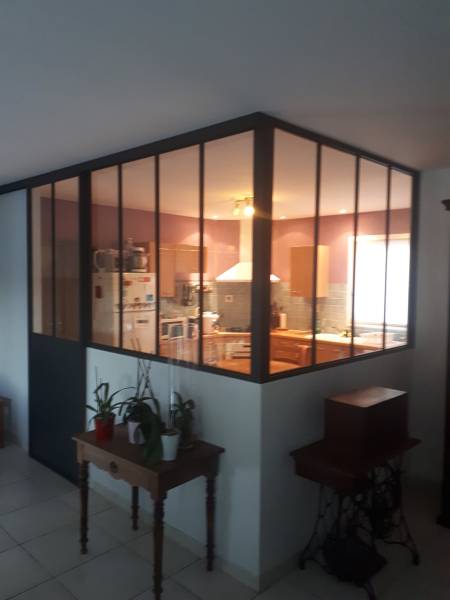 Verrière d'intérieur : pourquoi confier l'installation à un plaquiste professionnel à Saint Médard en Jalles ?